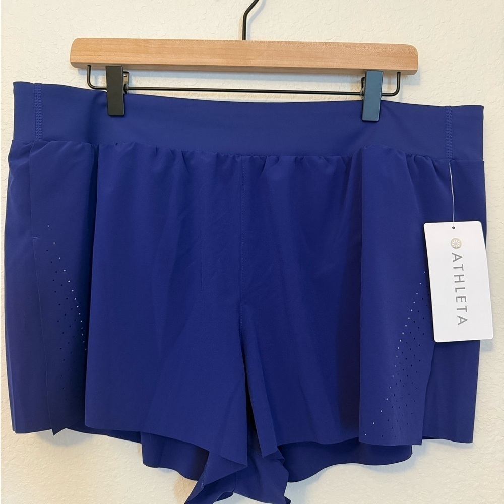 Athleta Fast Route Lasercut Run Short